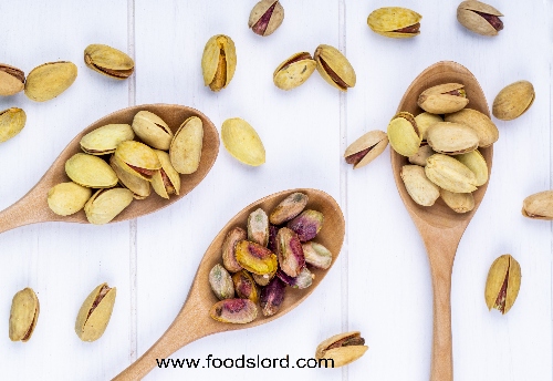 foodslord.com - Pistachios - Nuts consumption